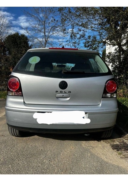 Volkswagen Uyumlu Yeni Nesil Piano Black Polo Bagaj Yazısı fiyatları