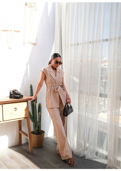 Kadın Keten Kuşaklı Yelek ve Pantolon Takım