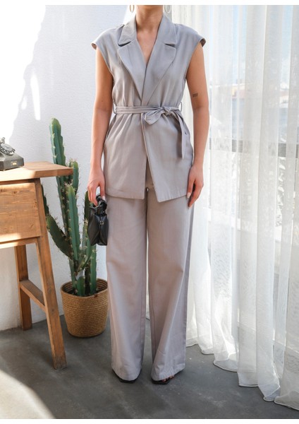 Kadın Keten Kuşaklı Yelek ve Pantolon Takım modelleri