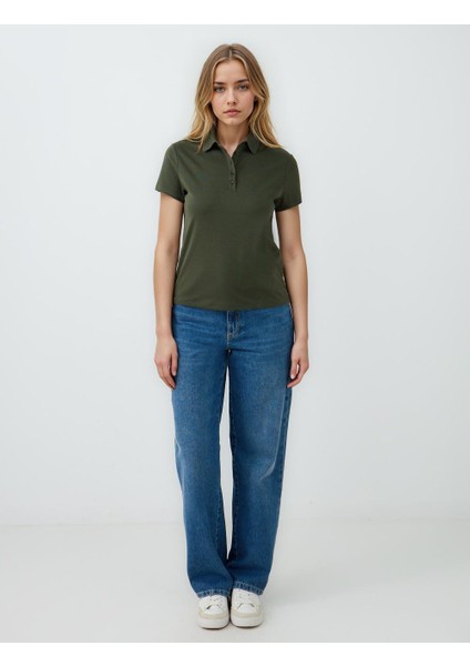 Haki Düz Kesim Gömlek Yaka Kısa Kollu Örme Tişört fiyatları