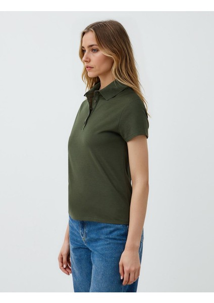 Haki Düz Kesim Gömlek Yaka Kısa Kollu Örme Tişört modelleri