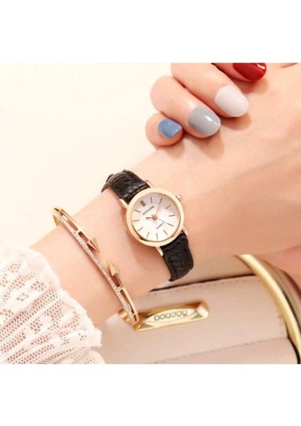 Aura Siyah - Beyaz Yuvarlak Vintage&retro Saat
