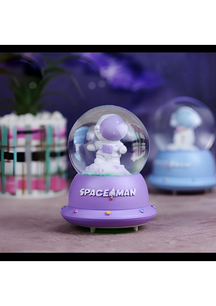 Minik Astronot Işıklı Kar Küresi