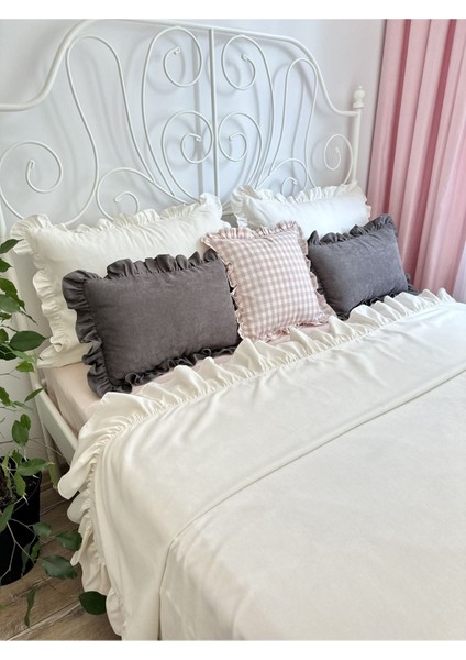 Fırfırlı Beyaz Yatak Örtüsü Takımı Çift Kişilik indirimleri