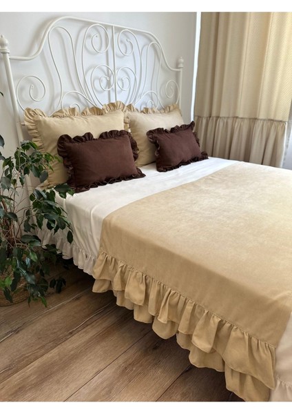 Bej Rengi Çift Katfırfırlı Yatak Runner Seti Çift Kişilik