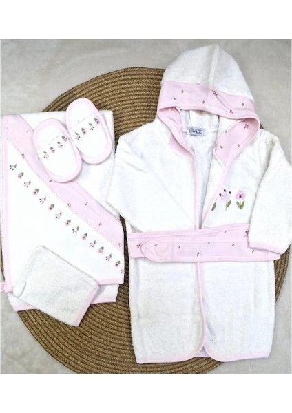 Çiçek Nakışlı Gaye Bornoz Takımı modelleri