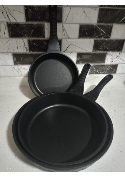 3'lü Tava Set Döküm Granit 20-24-28 cm