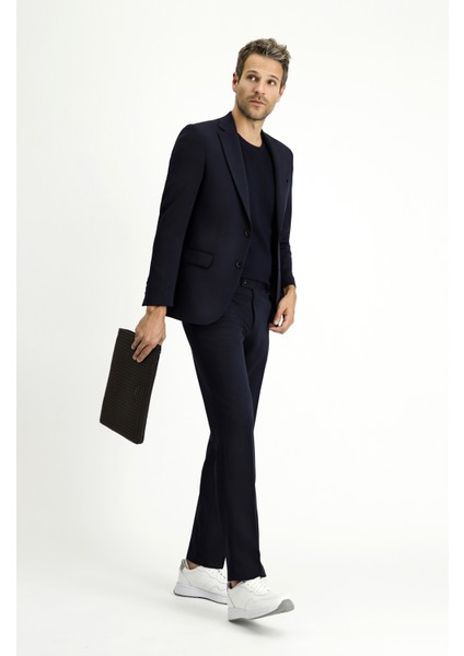 Slim Fit Dar Kesim Klasik Takım Elbise