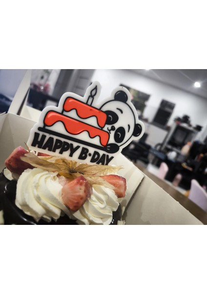 Panda Temalı Doğum Günü Pasta Süsü – Happy B-Day Yazılı 3D Baskı Figür