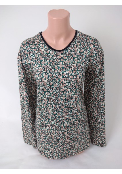 Kadın Siyah Yeşil U Yaka Uzun Kollu Desenli Yırtmaçlı Dokuma Viskon Anne Penye Tişört