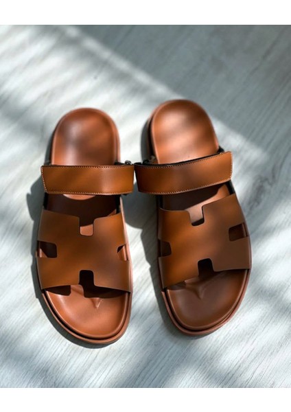 Kadın Cırt Bantlı Deri Günlük Rahat Terlik modelleri