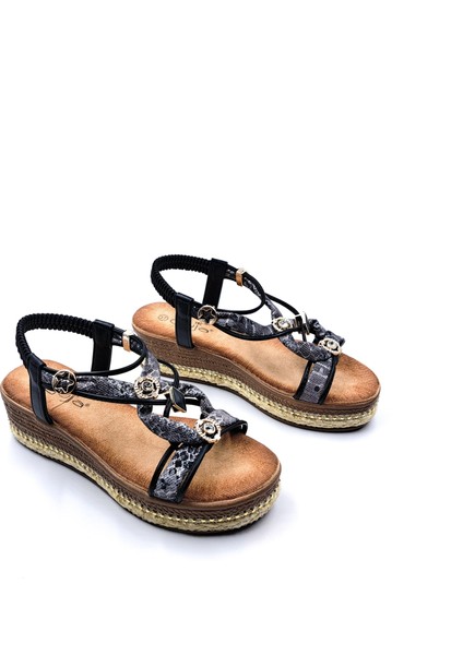 G25Y171 Dolgu Taban Espadril Detaylı Lastikli ve Taşlı Kadın Siyah Şık Spor Sandalet