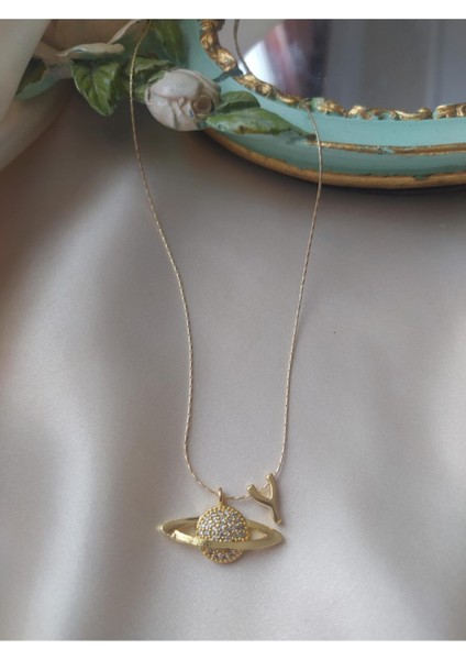 Y Harfli Satürn Kolye