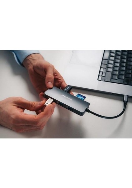 Verbatım Cmh-09 Usb-C Pro 9 Bağlantı Noktalı Dock