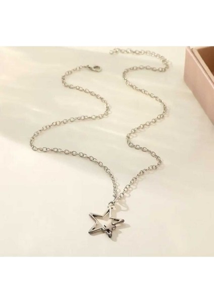 Blacksilver Metal Gümüş Renk Kolye Zinciri ve Döküm Yıldız Y2K Kolye