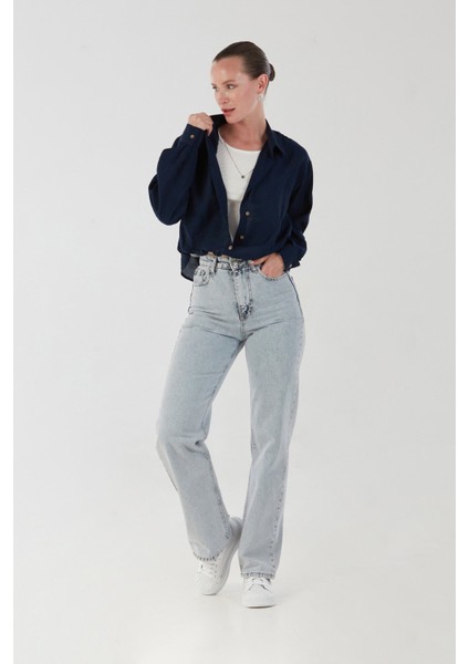 Basic Body Detaylı Kolyeli Gömlek modelleri