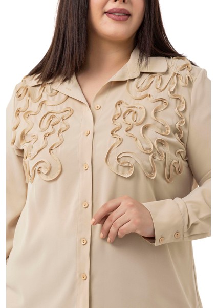 Büyük Beden Kabartmalı Kumaş Detaylı Bej Rengi Gömlek indirimleri