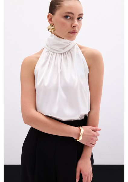 Boğazlı Kolsuz Bluz - Ekru modelleri