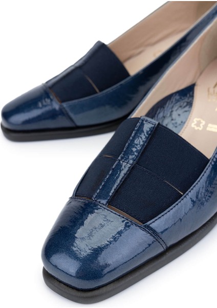 Kadın Hakiki Deri Mavi Comfort Ayakkabı 611 E6241 Bn Ayk Y25 Blue modelleri