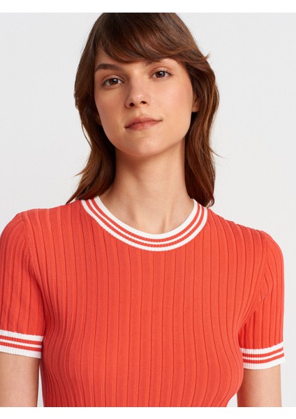 10765 Bisiklet Yaka Çizgili Triko Bluz-Kırmızı-E. modelleri