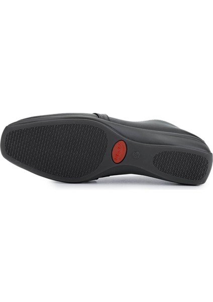 Kadın Hakiki Deri Siyah Comfort Ayakkabı 611 E2742 Bn Ayk Y25 Black
