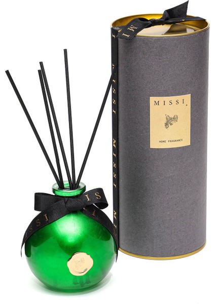 Özel Kutulu 230 ml Parlak Açık Yeşil Şişe Apple&cinnamon Oda Kokusu Hediye Seti