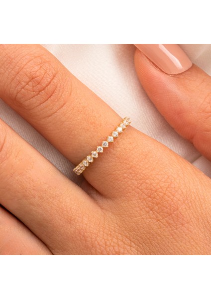 Gümüş Yüzük - Yarım Tur Alyans Zirkon Taşlı 925 Ayar Gümüş Yüzük