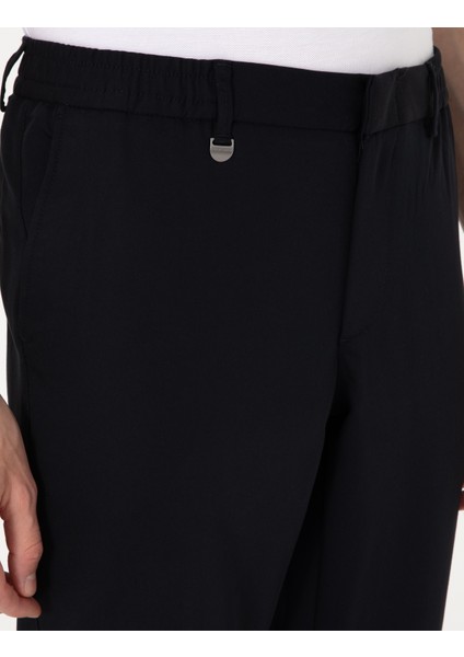 Erkek Lacivert Slim Fit Kumaş Pantolon 50306715-VR033