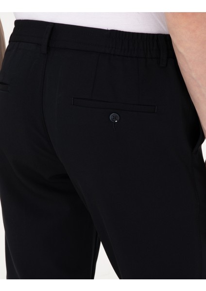 Erkek Lacivert Slim Fit Kumaş Pantolon 50306715-VR033
