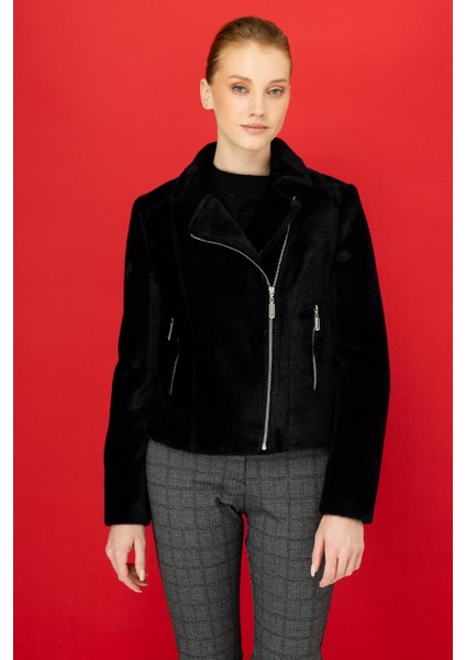 Peluş Yandan Fermuarlı Siyah Kadın Mont 7051-2K5