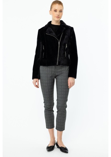 Peluş Yandan Fermuarlı Siyah Kadın Mont 7051-2K5 fiyatları