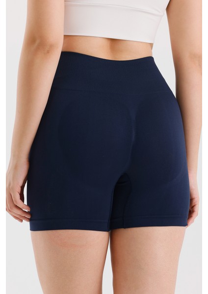 Seamless Dikişsiz Toparlayıcı Push-Up Şort