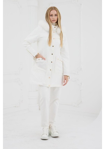 Zebra Desenli Gold Detaylı Ekru Kadın Mont MB18.72-2K5 modelleri