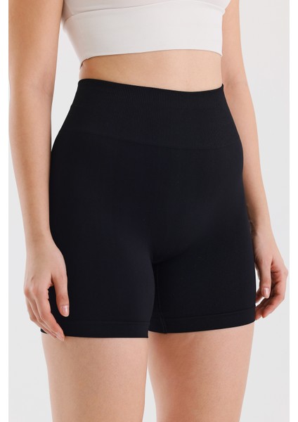 Seamless Dikişsiz Toparlayıcı Push-Up Şort