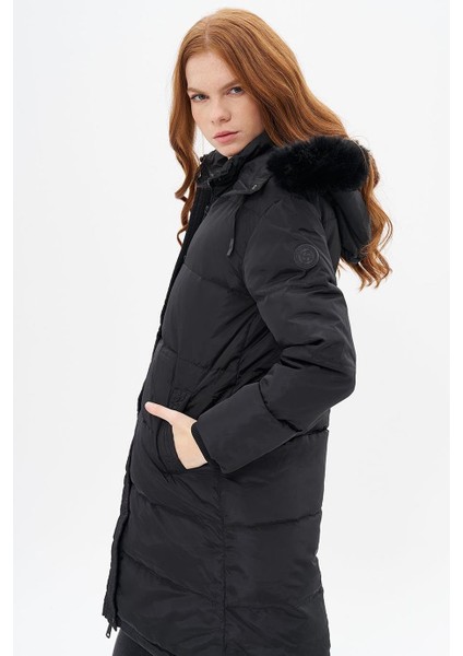 Kaz Tüyü Dolgulu Kapüşonlu Siyah Kadın Mont 27008-2K5 fırsatları