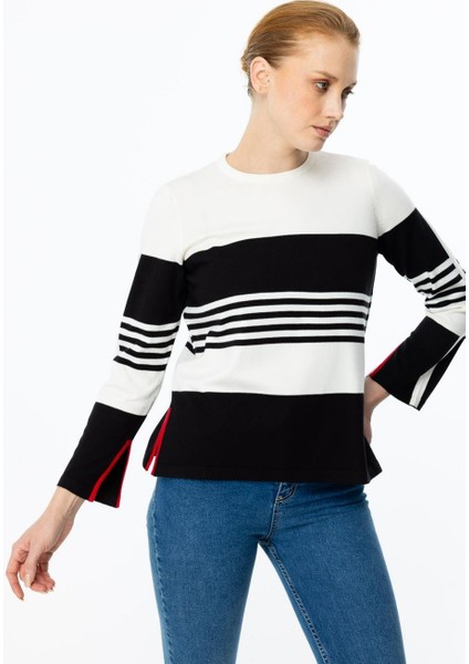 Çizgili Yırtmaç Detaylı Triko Siyah Kadın Kazak 49324-2K5 fiyatları