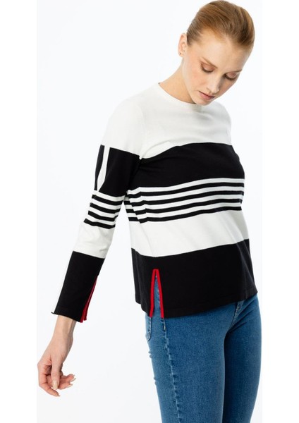 Çizgili Yırtmaç Detaylı Triko Siyah Kadın Kazak 49324-2K5 modelleri