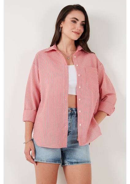 Regular Fit Uzun Kollu Cepli Çizgili Gömlek Bayan Gömlek 6772895