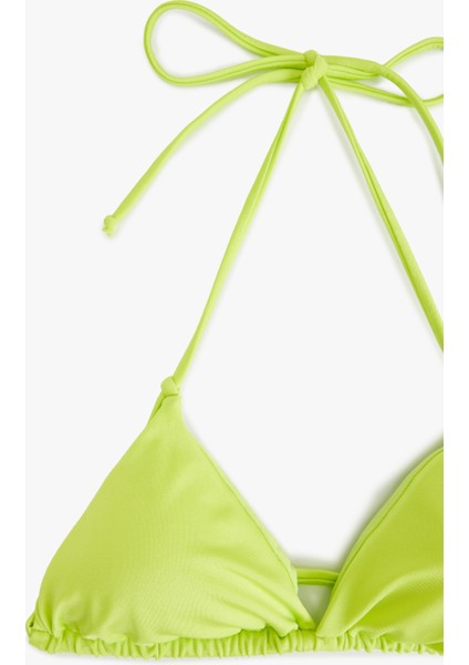 Boyundan Bağlamalı Parlak Üçgen Bikini Üstü