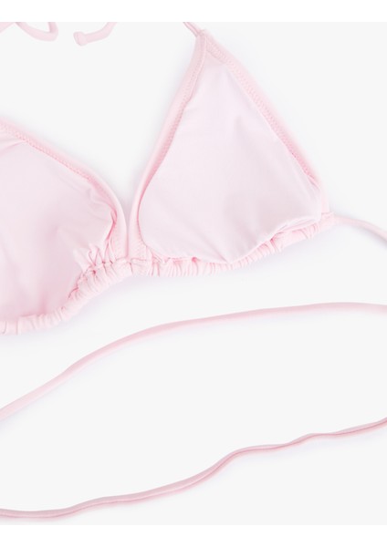 Boyundan Bağlamalı Üçgen Bikini Üstü