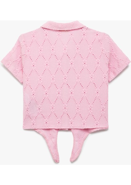 Kısa Kollu Bağlama Detaylı Gömlek Yaka Brodeli Bluz modelleri