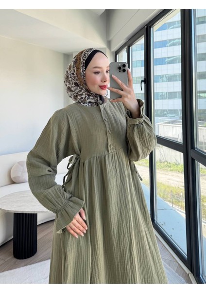Yan Bağlamalı Müslim Elbise