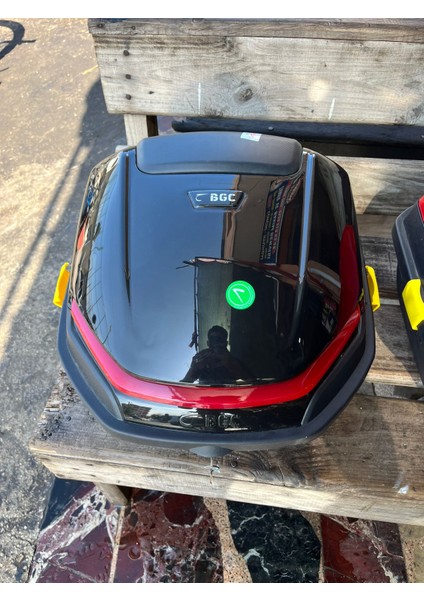 32 Lt Motosiklet Arka Çanta(Top Case) Siyah fiyatları