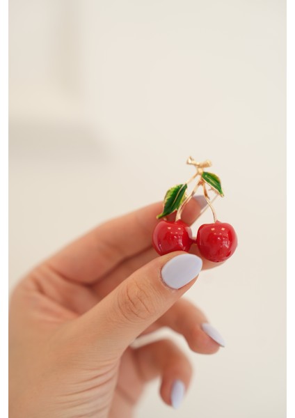 Pirinç Gold Renk Kiraz Model Kadın Broş modelleri