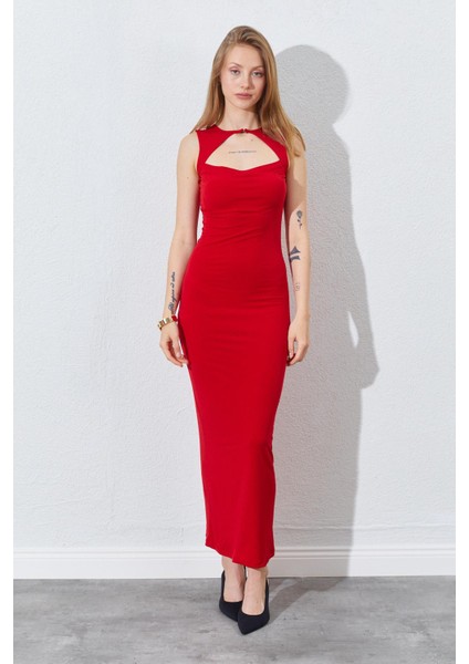 Kadın Kırmızı Önü Pencere Detaylı Elbise modelleri
