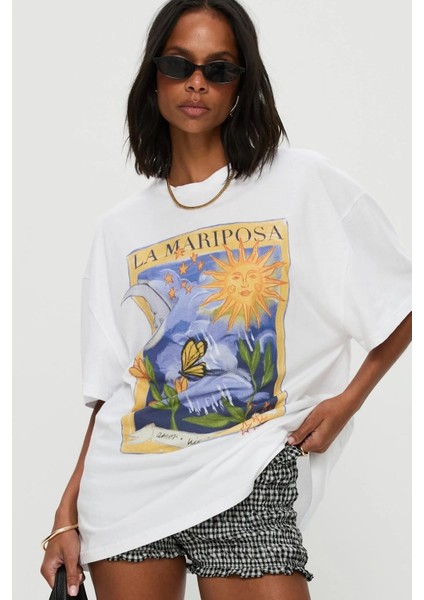 La Mariposa Temalı Sanatsal Oversize Beyaz Kadın Tişört