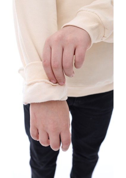 Basic Bisiklet Yaka Şardonlu Çocuk Sweatshirt 3-10 Yaş Krem modelleri