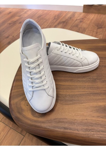 4253 Beyaz Dikiş Detaylı Hakiki Deri Erkek Sneakers - Erkek Spor Ayakkabı