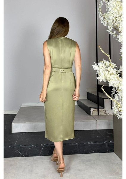 G1207 Drape ve Kemer Detaylı Saten Tasarım Elbise Haki fiyatları