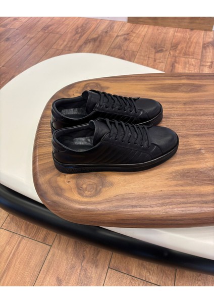 4253 Siyah Dikiş Detaylı Hakiki Deri Erkek Sneakers - Erkek Spor Ayakkabı